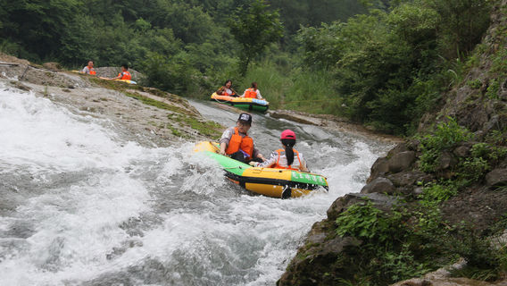 Dragon King Gorge Drifting