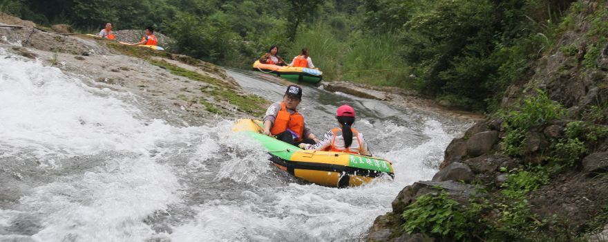 Dragon King Gorge Drifting