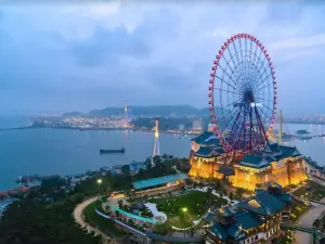 Popular Night Attractions in Ha Long