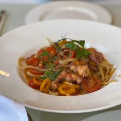 Polo Lounge User Photo