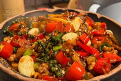 德小钵·肥肠馆(金钻店)