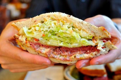 LANGER'S DELICATESSEN-RESTAURANT