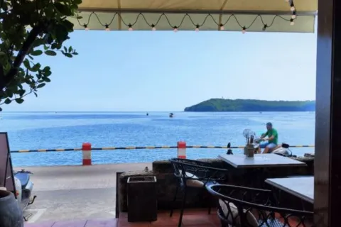 鸡姨·椰子鸡海景餐厅(南湾店)