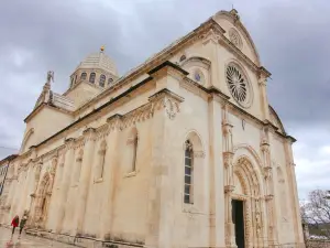 Saint James’ Cathedral