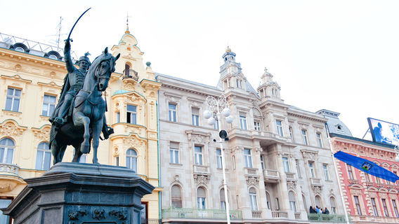 Ban Josip Jelačić Statue