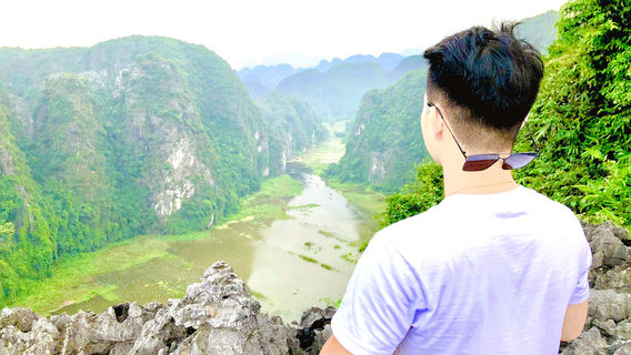 Hoa Lu District
