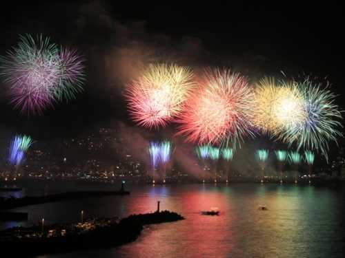 2026.4.28.no.2龍護避邪牙　新潟産玄龍珪化石 按針祭 灯籠の流れ打上花火 | 伊東の日程 | Trip.com