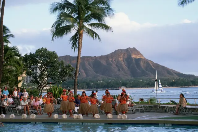 Hula Shows in Honolulu