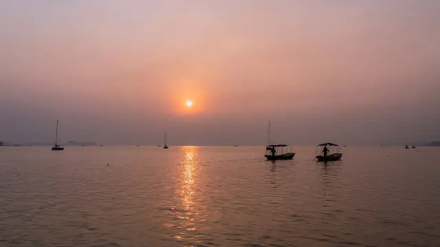Sunrise Sightseeing in Xichang