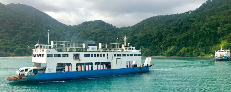 Koh Chang Ferry (Aow Thammachat)