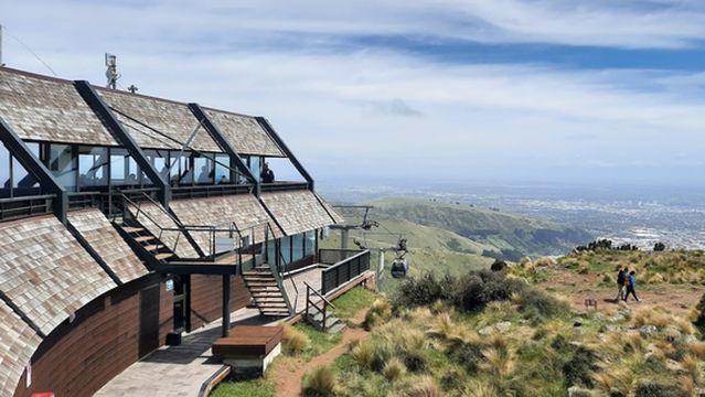 Gondola - Summit Station