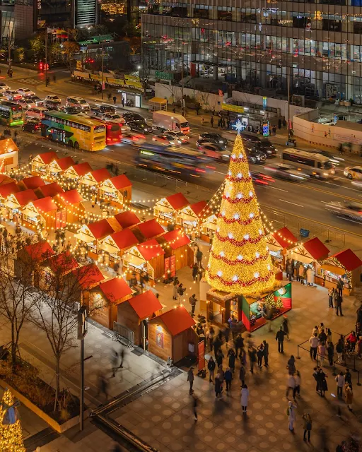 Gwanghwamun Christmas Market | Seoul