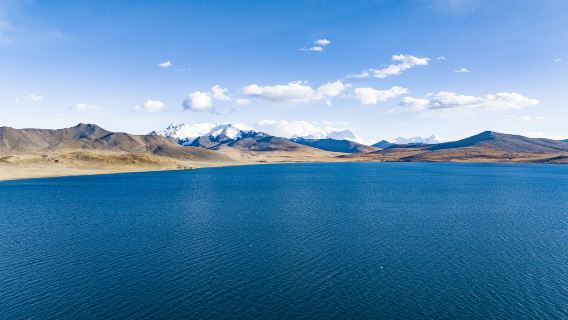 Lake Puma Yumco