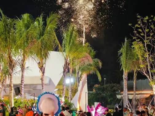 中旅逐浪沖浪樂園