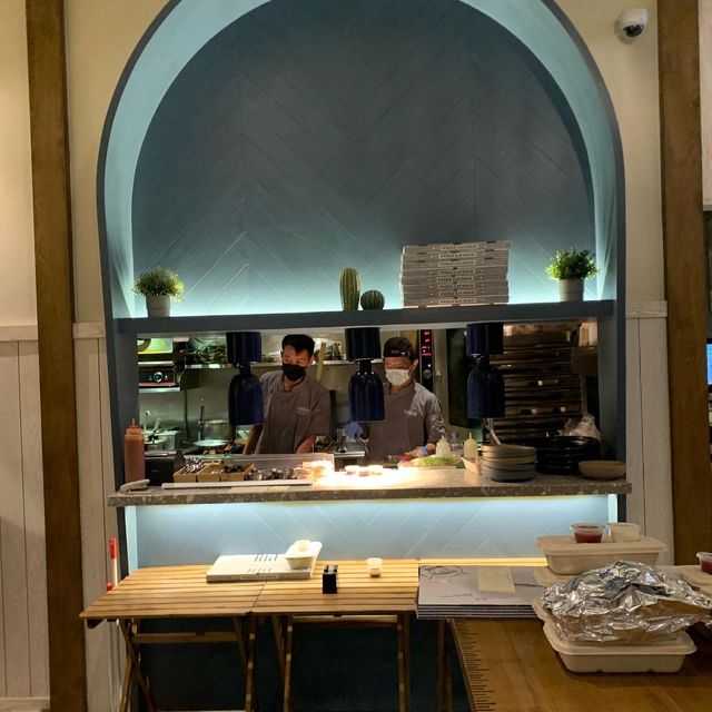 將軍澳Pizza Pig寵物友善餐廳