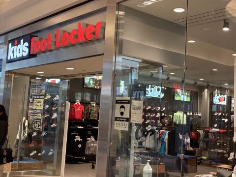 Kids Foot Locker travel guidebook –must visit attractions in Toronto – Kids Foot  Locker nearby recommendation – Trip.com