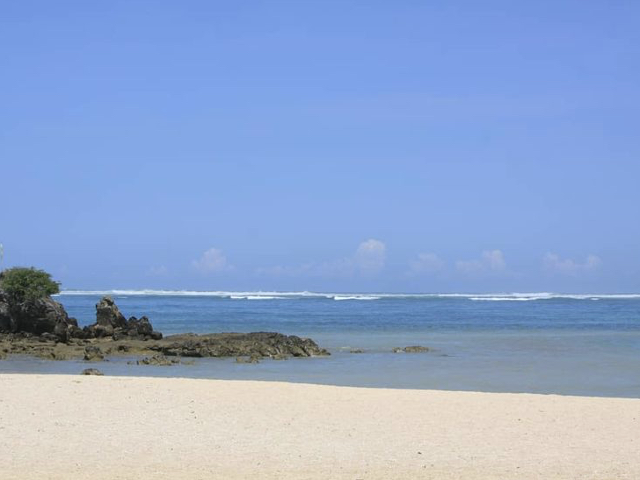 Kuta Mandalika Beach