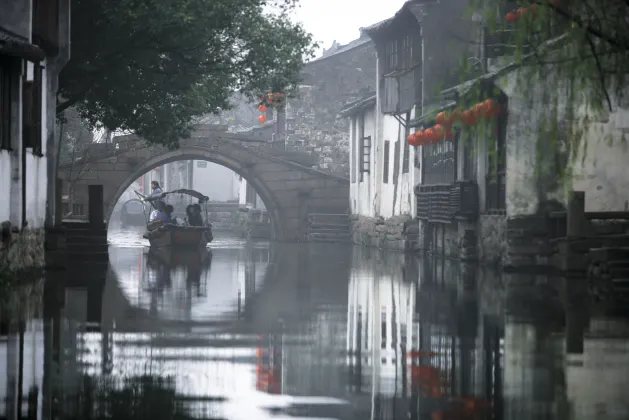 Hotels near Inheritance Museum of Family Tradition and Family Instruction, Wujiang