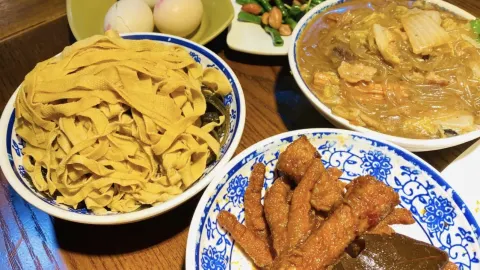 笪记粥屋(健康街店) in Luyi