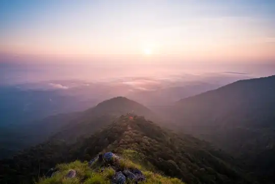 Hotels near Biyan Scenic Area