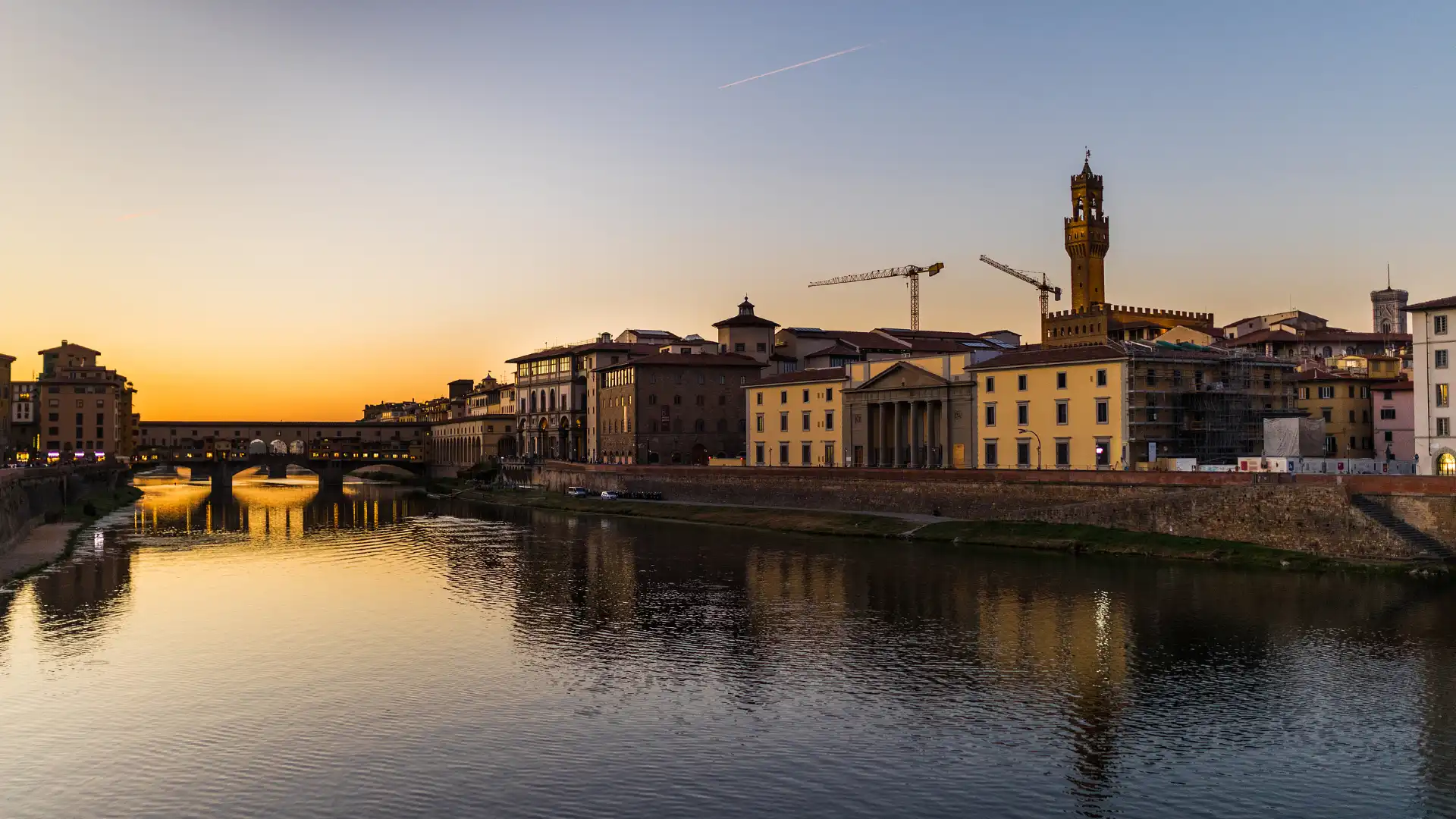 Hotels near Ponte Alle Grazie