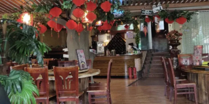 冰城餃子人家(沿江一路店)