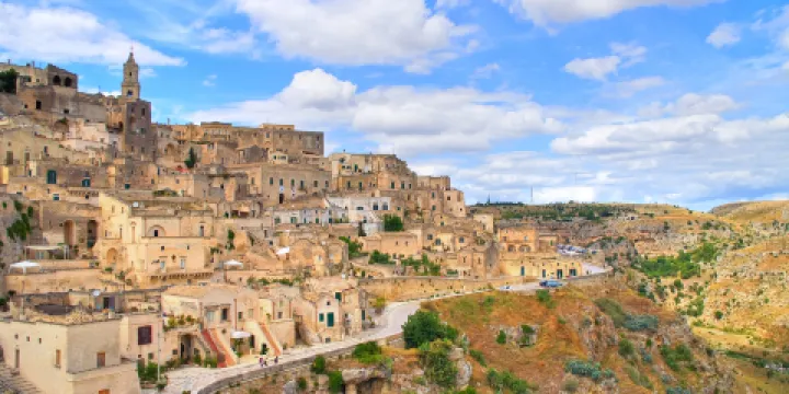 馬特拉洞窟民居