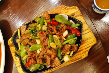 百年老酸凯里酸汤鱼(江边街店)