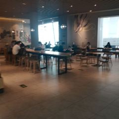 星巴克(郑州新郑机场安检内店) User Photo