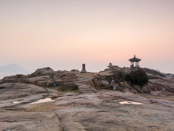 Big Buddha Rock Scenic Area