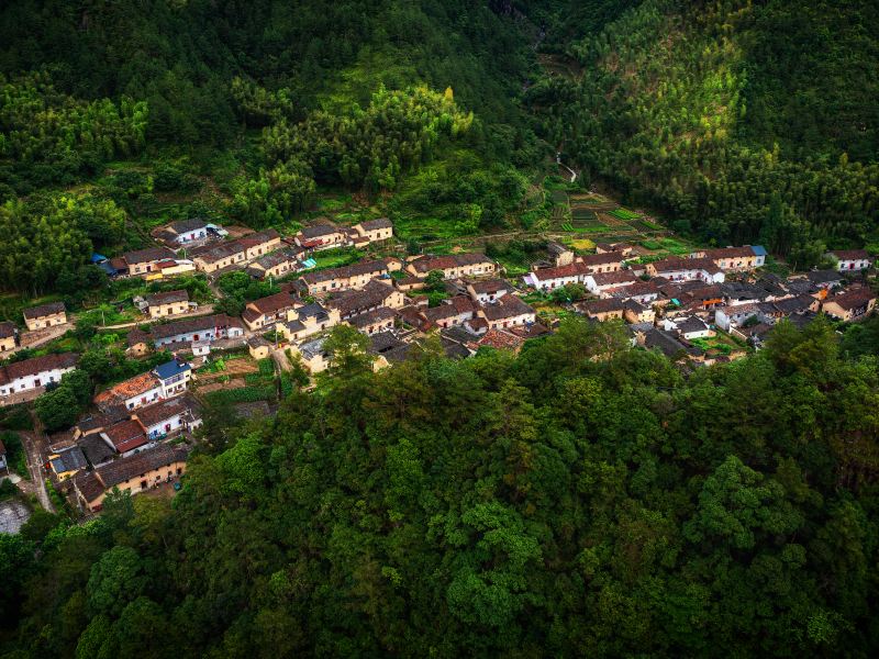 独山村