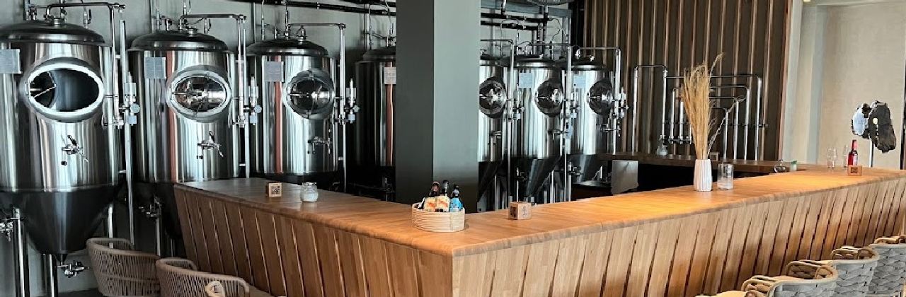 Ftelos Brewery Santorini - MALT Restaurant