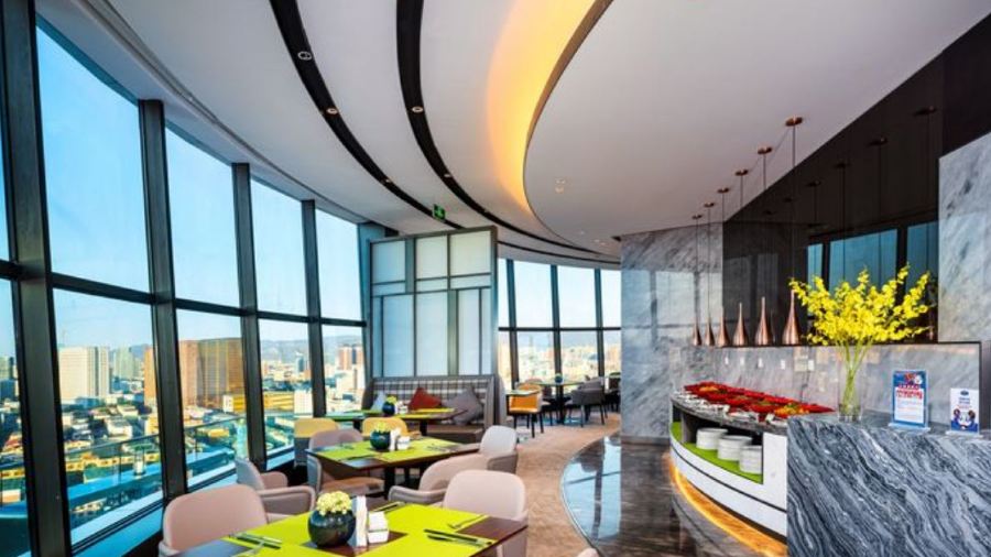 REVOLVING RESTAURANT