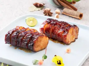 DONG GUAN FEAST HOUSE