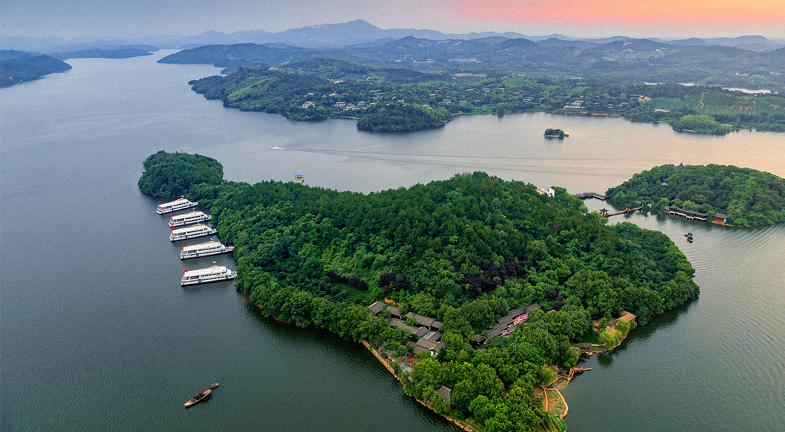 Tianmu Lake Natural Scenery Park
