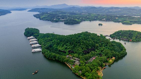 Tianmu Lake Natural Scenery Park