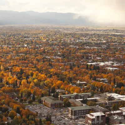 West Yellowstone to Manchester Flights