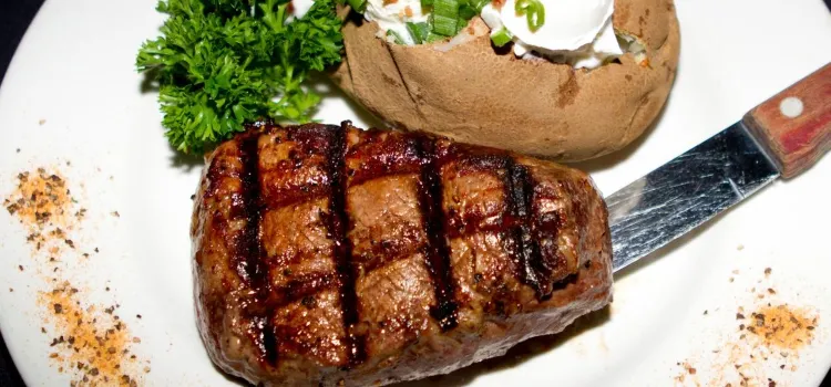 Carvers Steaks & Chops