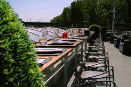 L'Instant by Le Paris