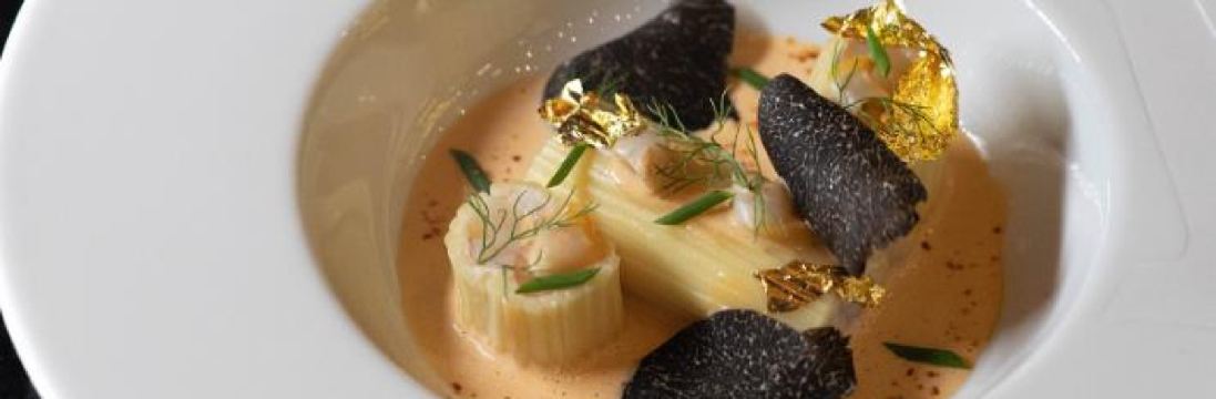 STAY BY YANNICK ALLÉNO