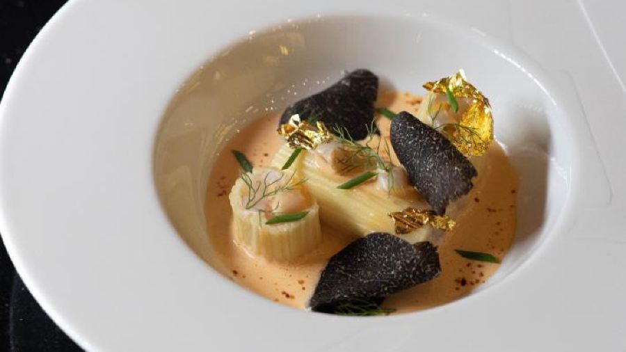 STAY BY YANNICK ALLÉNO