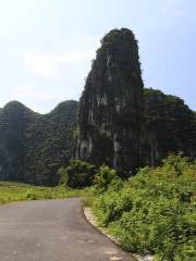 Kongmingyan Cave