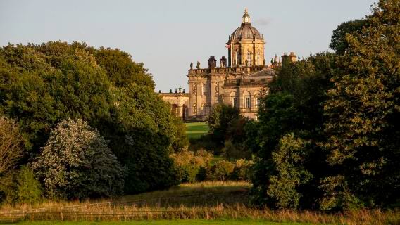 one-day tour of York Minster, York City Walls, Shambles, Castle Howard, and Manchester