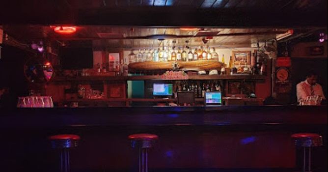 Eds Bar