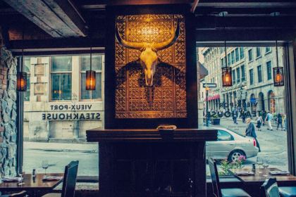 VIEUX-PORT STEAKHOUSE