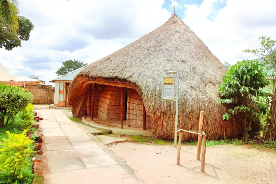 Hotels near Kasubi Royal Tombs