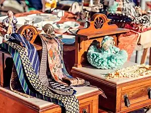 Bargain Bob's Flea Market