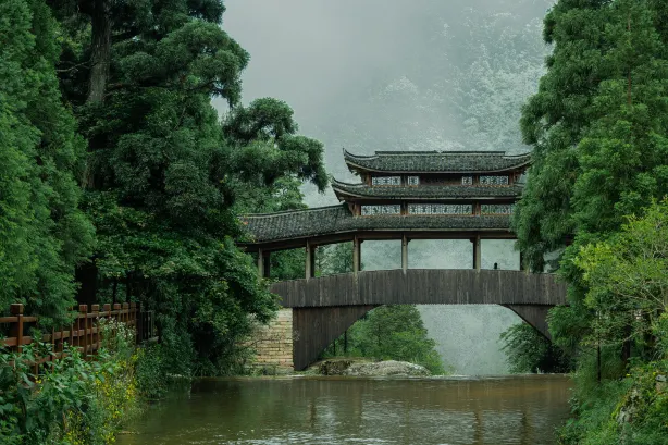 Yunzhongdaji