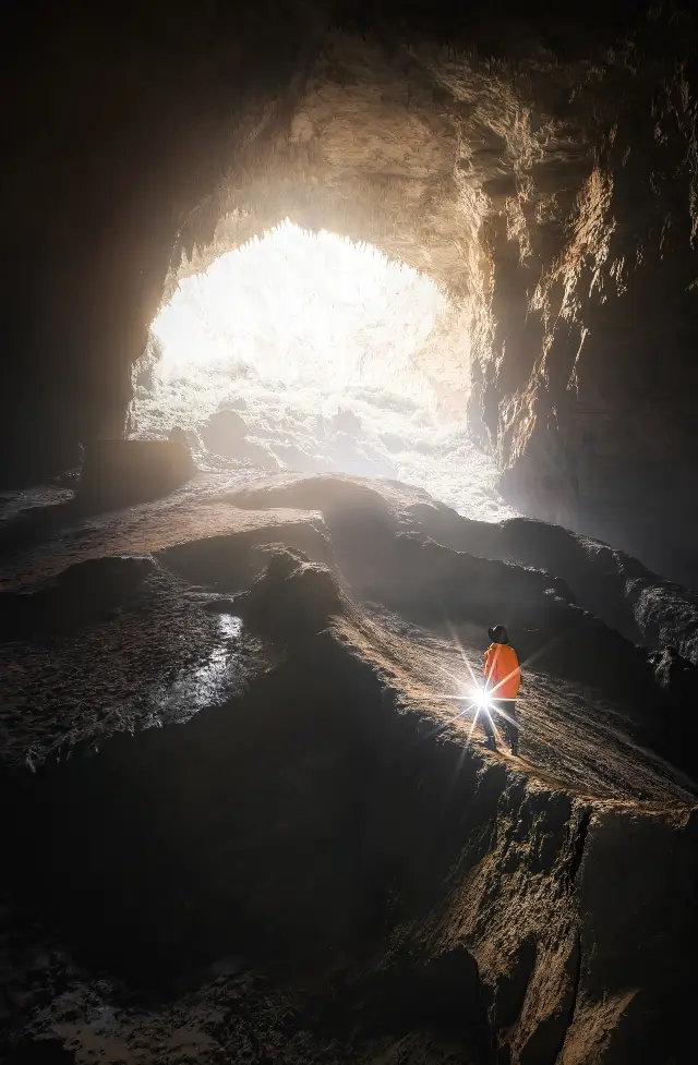 Guizhou Cave Exploration