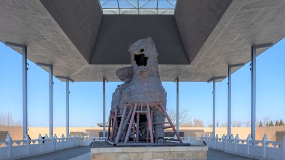 Cangzhou Iron Lion and Old City Heritage Park